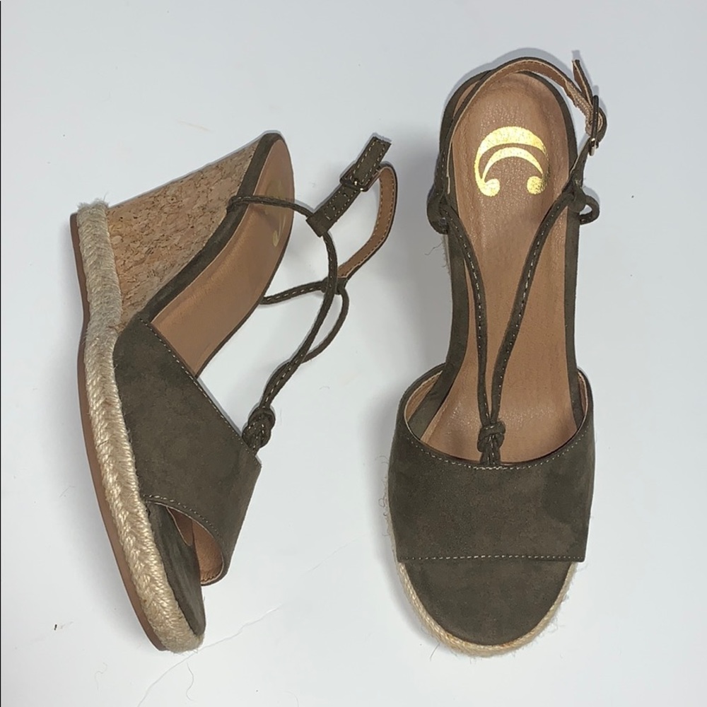 Charming Charlie Wedges